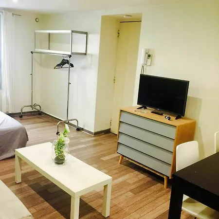 Gambetta Apartament *
